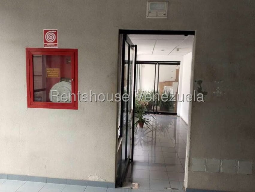 Comercial (Local Comercial) en Venta en Las Salias, Miranda - 15