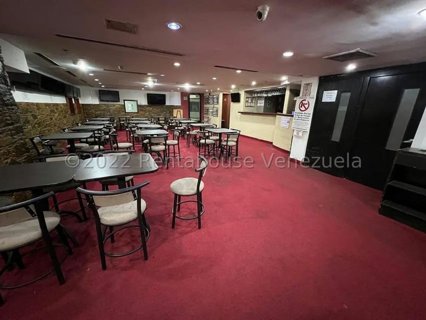 Comercial (Local Comercial) en Venta en Los Palos Grandes, Distrito Metropolitano - 6