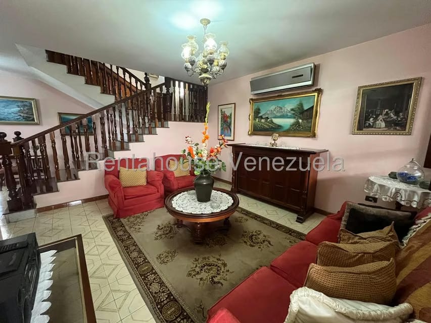 Casa (Duplex) en Venta en Valles de Camoruco, Carabobo - 11