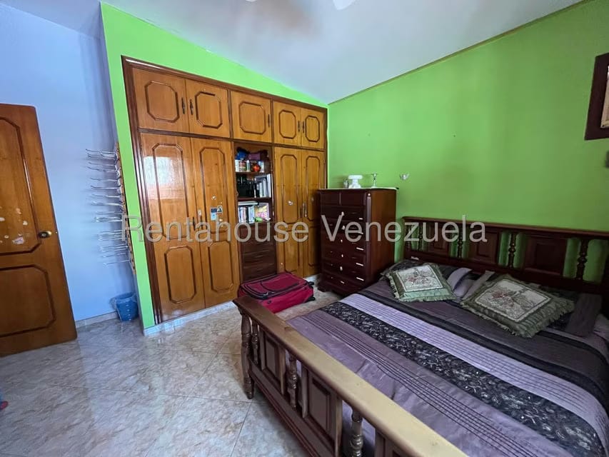Casa (Duplex) en Venta en Valles de Camoruco, Carabobo - 22