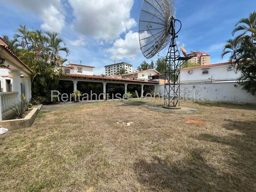 Casa (Duplex) en Venta en Valles de Camoruco, Carabobo - 32