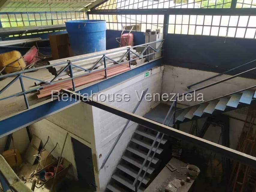 Comercial (Galpon - Deposito) en Venta en Parcelamiento Cortada del guayabo, Miranda - 18