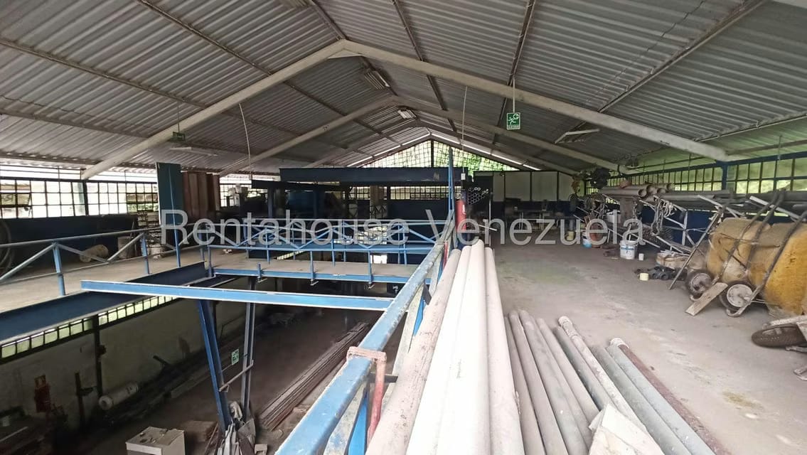 Comercial (Galpon - Deposito) en Venta en Parcelamiento Cortada del guayabo, Miranda - 23