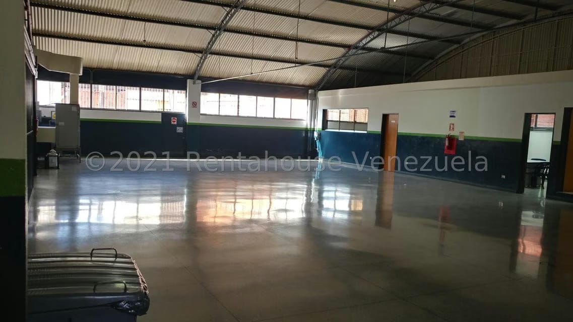 Comercial (Galpon - Deposito) en Venta en El Llanito, Distrito Metropolitano - 13
