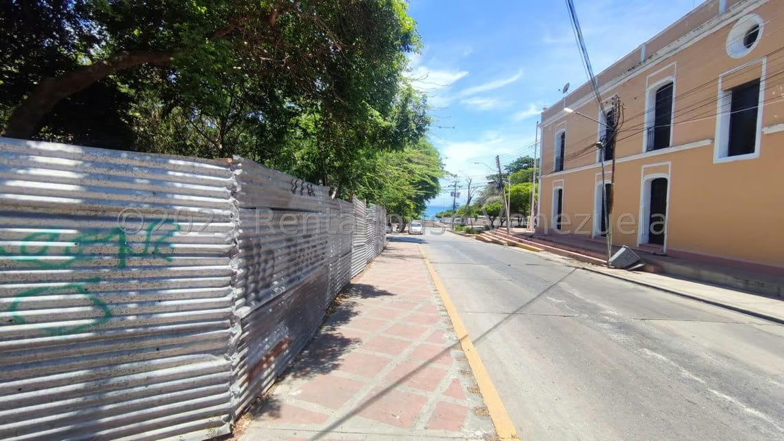 Terreno (Comercial) en Venta en Pampatar, Nueva Esparta - 3