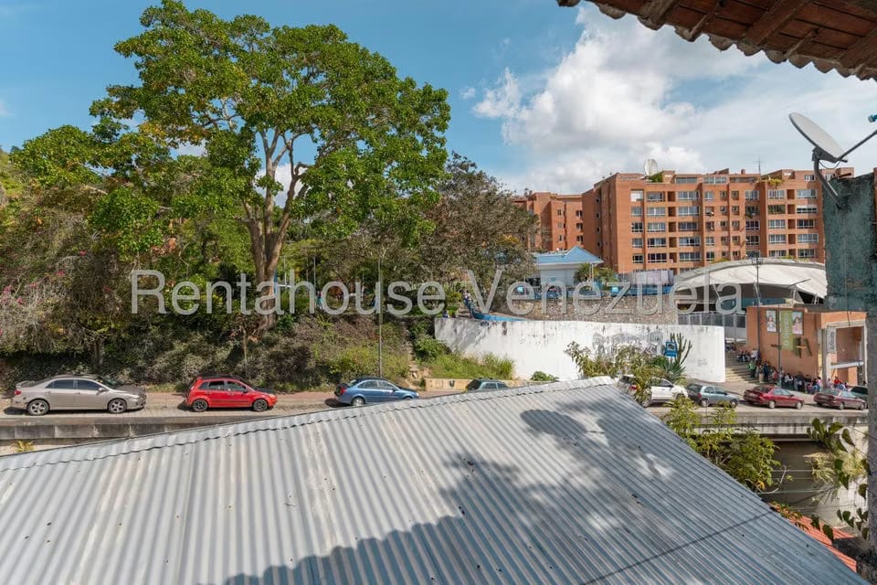 Comercial (Local Comercial) en Alquiler en El Hatillo, Distrito Metropolitano - 21