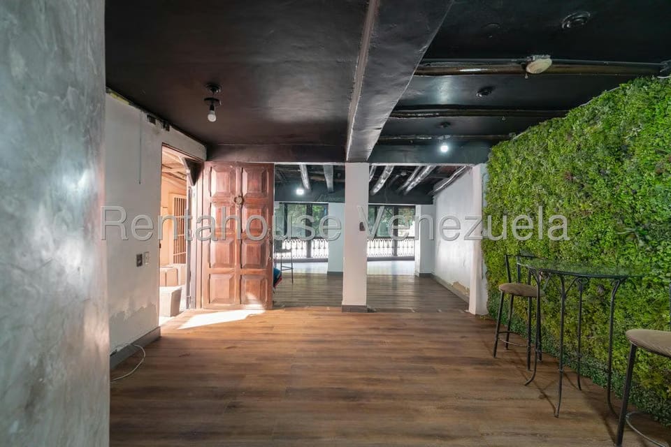 Comercial (Local Comercial) en Alquiler en El Hatillo, Distrito Metropolitano - 10