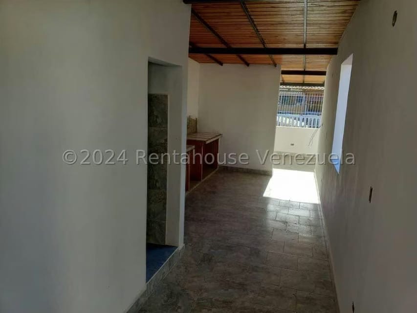 Casa (Duplex) en Venta en Betania, Miranda - 11