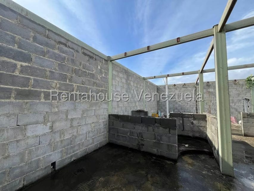 Comercial (Local Comercial) en Venta en Zona Oeste, Lara - 12