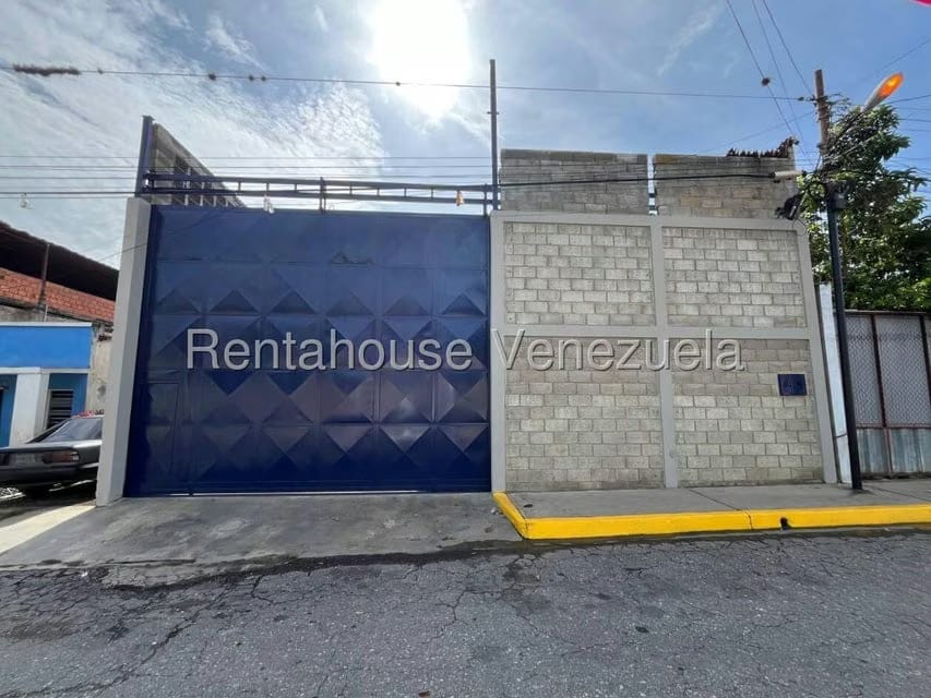 Comercial (Local Comercial) en Venta en Zona Oeste, Lara - 31