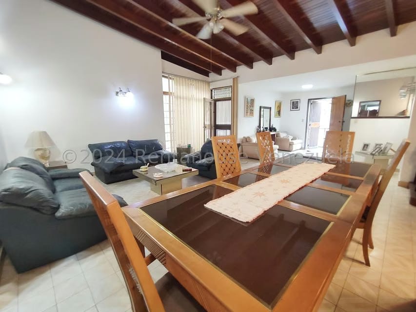 Casa (Multipes Niveles) en Venta en Los Palos Grandes, Distrito Metropolitano - 10