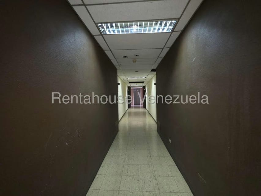 Comercial (Oficina) en Venta en Bello Monte, Distrito Metropolitano - 3
