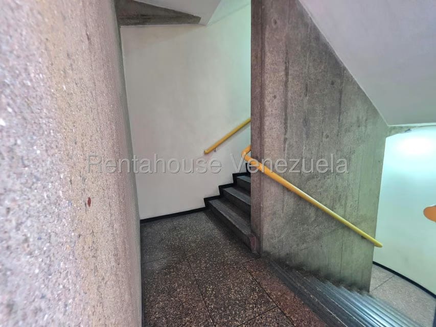 Comercial (Oficina) en Venta en Bello Monte, Distrito Metropolitano - 28