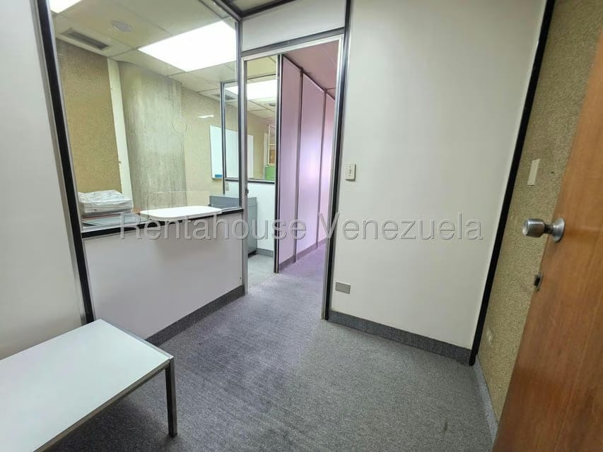 Comercial (Oficina) en Venta en Bello Monte, Distrito Metropolitano - 4
