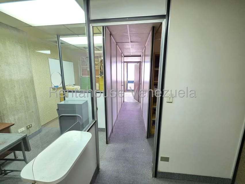 Comercial (Oficina) en Venta en Bello Monte, Distrito Metropolitano - 5