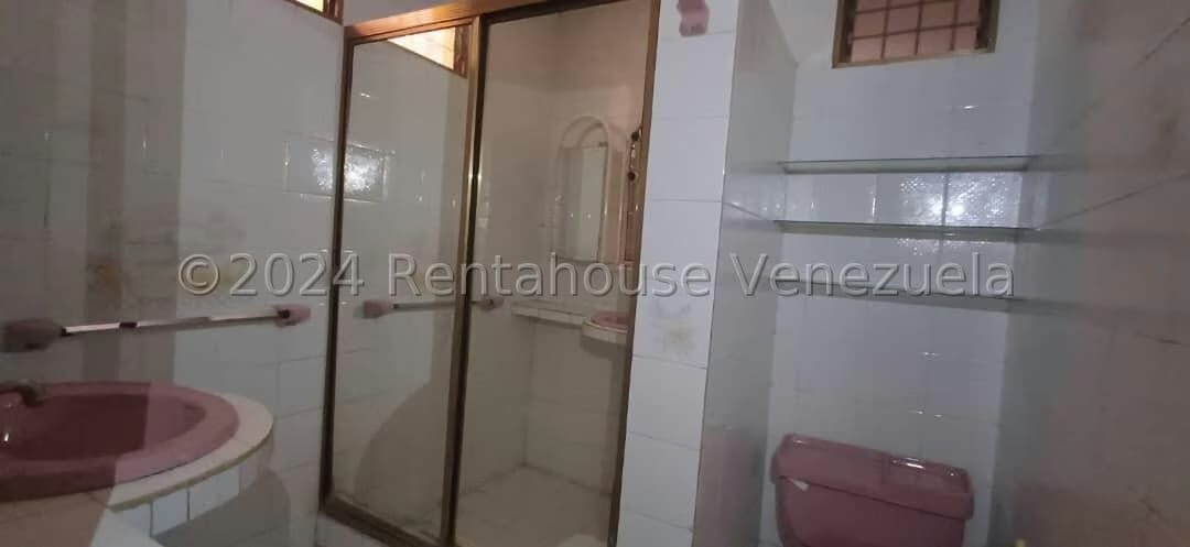 Casa (Multipes Niveles) en Venta en Araira, Miranda - 17