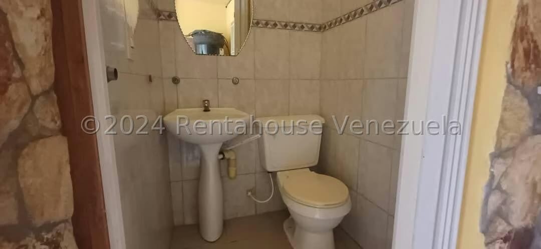 Casa (Multipes Niveles) en Venta en Araira, Miranda - 19
