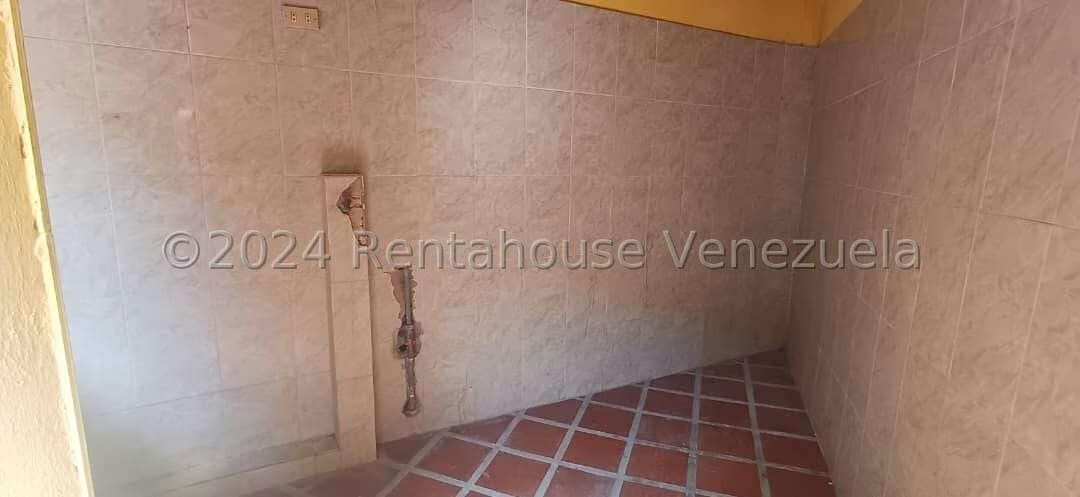 Casa (Multipes Niveles) en Venta en Araira, Miranda - 25