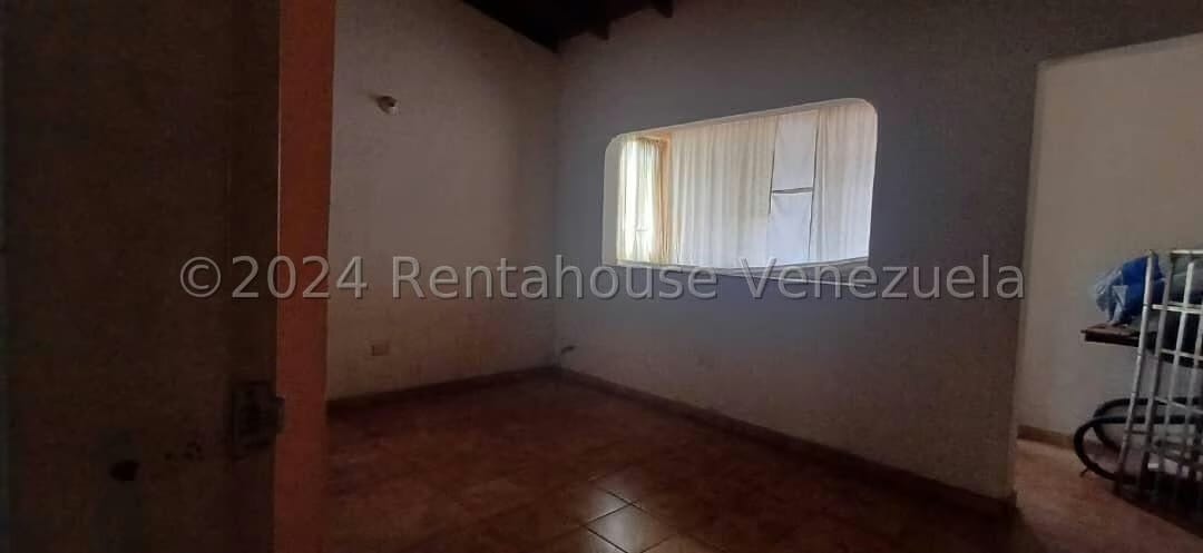 Casa (Multipes Niveles) en Venta en Araira, Miranda - 39