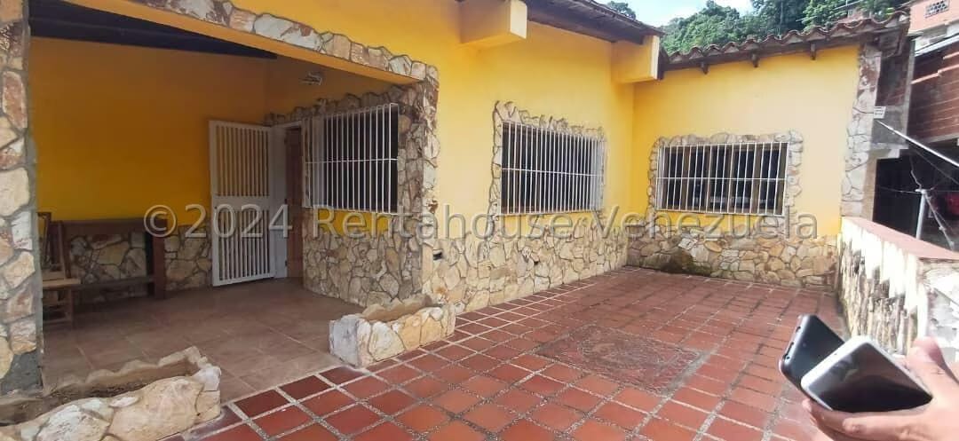Casa (Multipes Niveles) en Venta en Araira, Miranda - 57