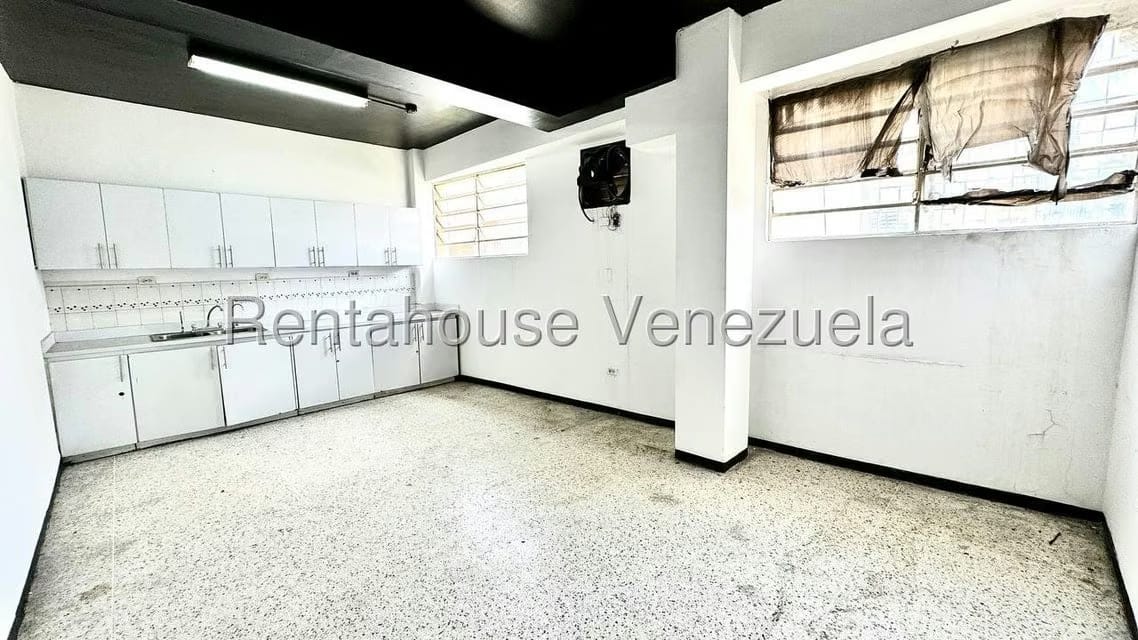 Comercial (Local Comercial) en Alquiler en Bello Monte, Distrito Metropolitano - 7