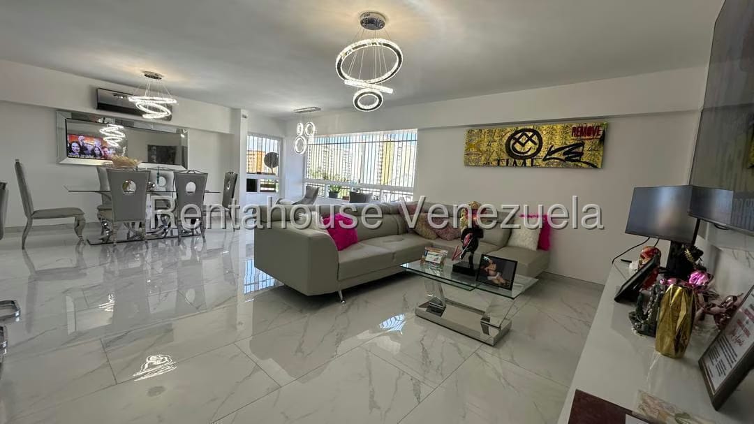Apartamento (1 Nivel) en Venta en El Paraiso, Distrito Metropolitano - 2