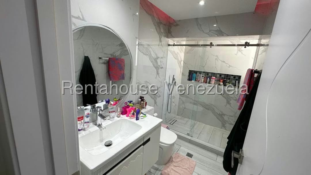 Apartamento (1 Nivel) en Venta en El Paraiso, Distrito Metropolitano - 16