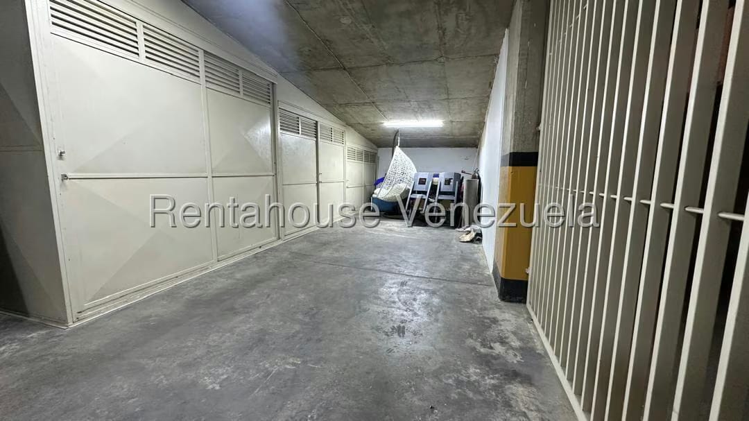 Apartamento (1 Nivel) en Venta en El Paraiso, Distrito Metropolitano - 23