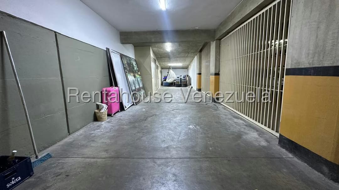 Apartamento (1 Nivel) en Venta en El Paraiso, Distrito Metropolitano - 24