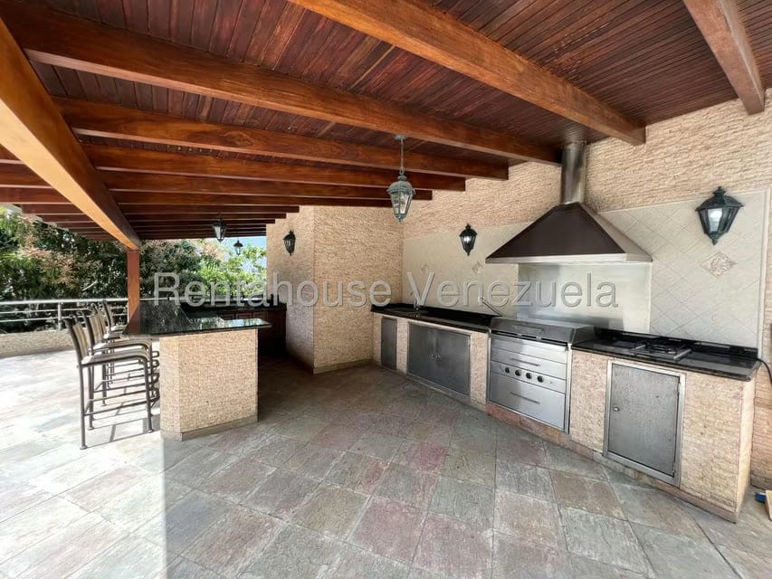 Casa (Multipes Niveles) en Venta en Macaracuay, Distrito Metropolitano - 11