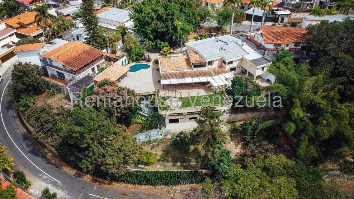 Casa (Multipes Niveles) en Venta en Macaracuay, Distrito Metropolitano - 103