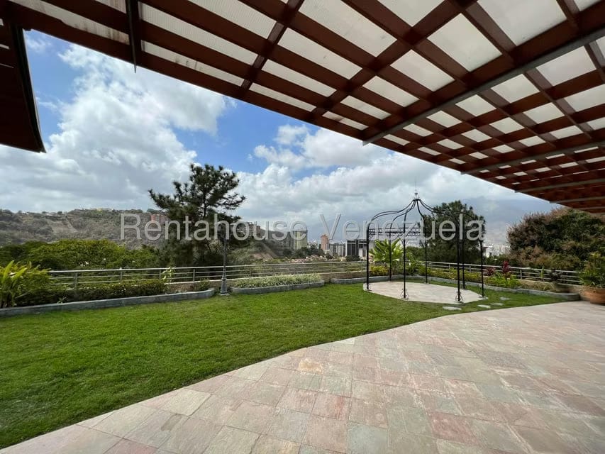 Casa (Multipes Niveles) en Venta en Macaracuay, Distrito Metropolitano - 15