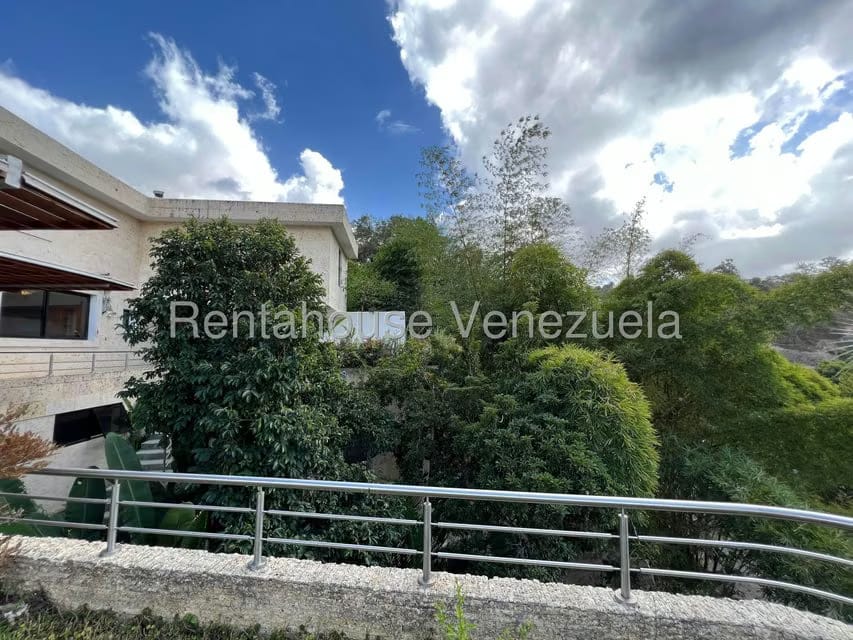 Casa (Multipes Niveles) en Venta en Macaracuay, Distrito Metropolitano - 25