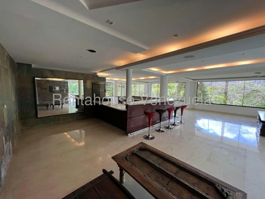 Casa (Multipes Niveles) en Venta en Macaracuay, Distrito Metropolitano - 33