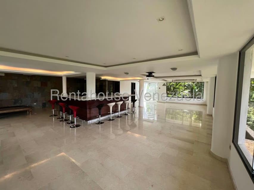 Casa (Multipes Niveles) en Venta en Macaracuay, Distrito Metropolitano - 34