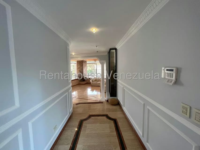 Casa (Multipes Niveles) en Venta en Macaracuay, Distrito Metropolitano - 46