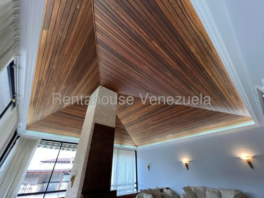 Casa (Multipes Niveles) en Venta en Macaracuay, Distrito Metropolitano - 51