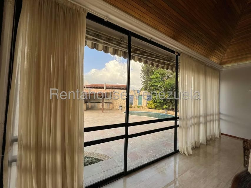 Casa (Multipes Niveles) en Venta en Macaracuay, Distrito Metropolitano - 53