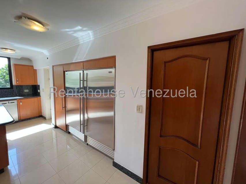 Casa (Multipes Niveles) en Venta en Macaracuay, Distrito Metropolitano - 61