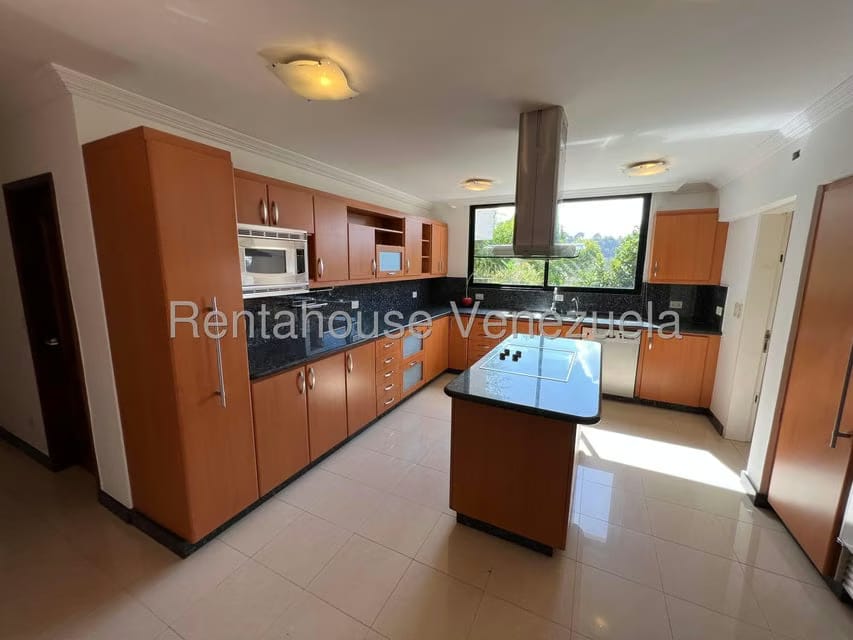 Casa (Multipes Niveles) en Venta en Macaracuay, Distrito Metropolitano - 62