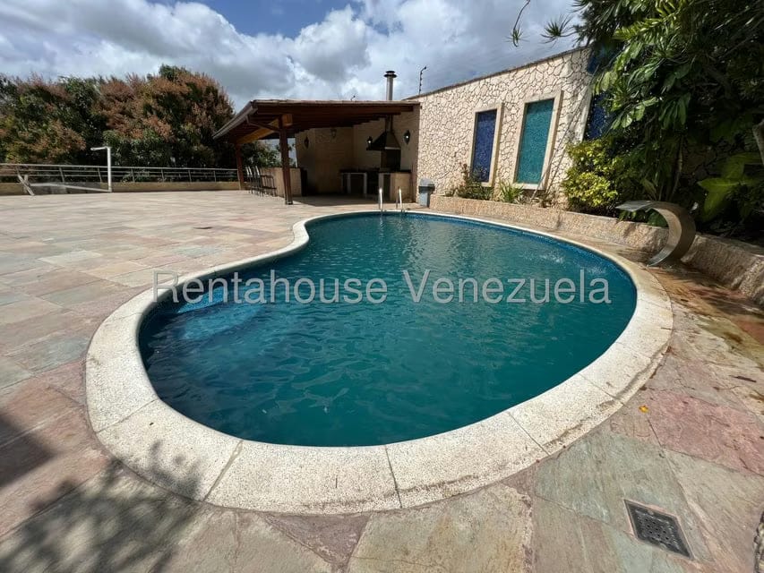 Casa (Multipes Niveles) en Venta en Macaracuay, Distrito Metropolitano - 8