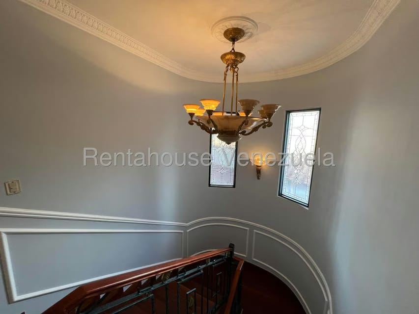 Casa (Multipes Niveles) en Venta en Macaracuay, Distrito Metropolitano - 71