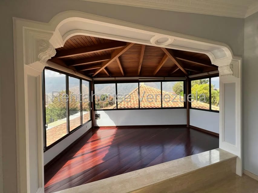 Casa (Multipes Niveles) en Venta en Macaracuay, Distrito Metropolitano - 74