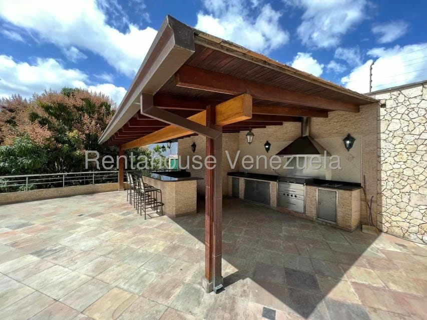 Casa (Multipes Niveles) en Venta en Macaracuay, Distrito Metropolitano - 10