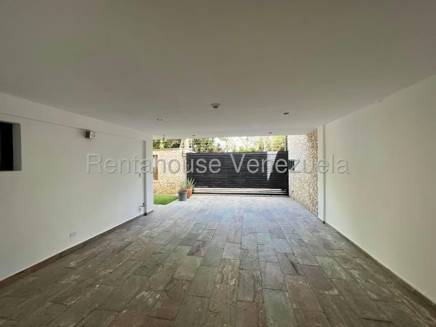 Casa (Multipes Niveles) en Venta en Macaracuay, Distrito Metropolitano - 96