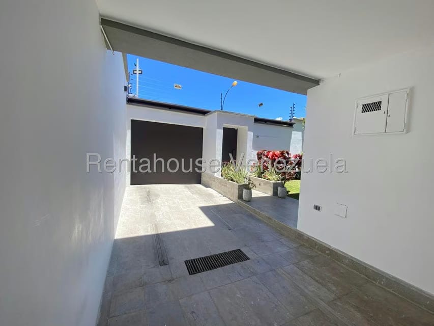 Casa (Multipes Niveles) en Venta en Alto Prado, Distrito Metropolitano - 3