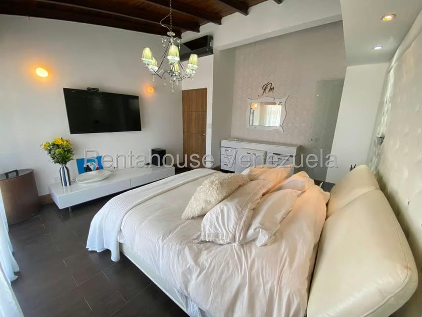 Casa (Multipes Niveles) en Venta en Alto Prado, Distrito Metropolitano - 21