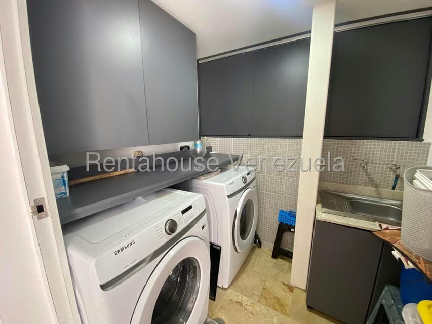 Casa (Multipes Niveles) en Venta en Alto Prado, Distrito Metropolitano - 45