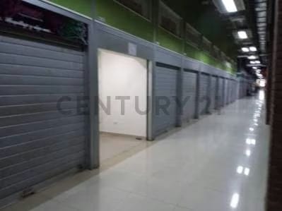 Venta local Gran Bazar, Maracaibo - 2