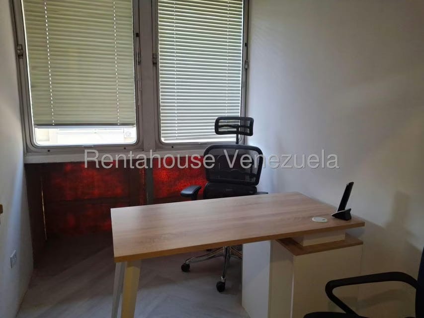 Comercial (Oficina) en Venta en El Rosal, Distrito Metropolitano - 17